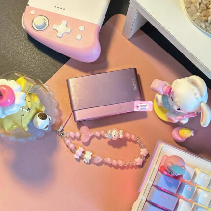 Sony Cybershot DSC-T77 in baby pink